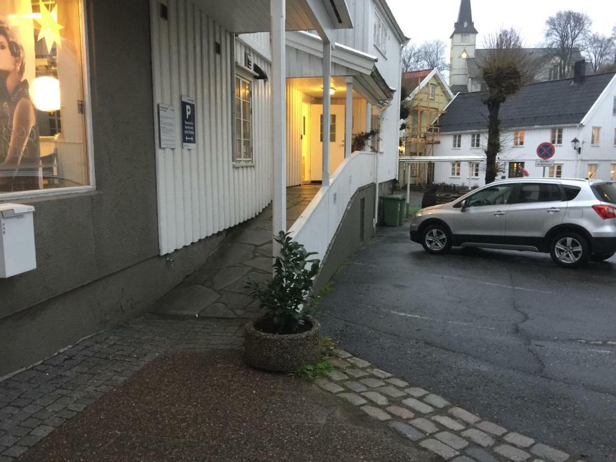 Affittacamere Holsthuset Losji Grimstad (Aust-Agder)