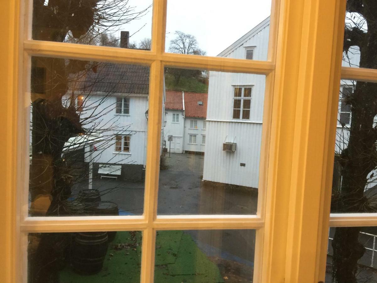Holsthuset Losji Affittacamere Grimstad (Aust-Agder)