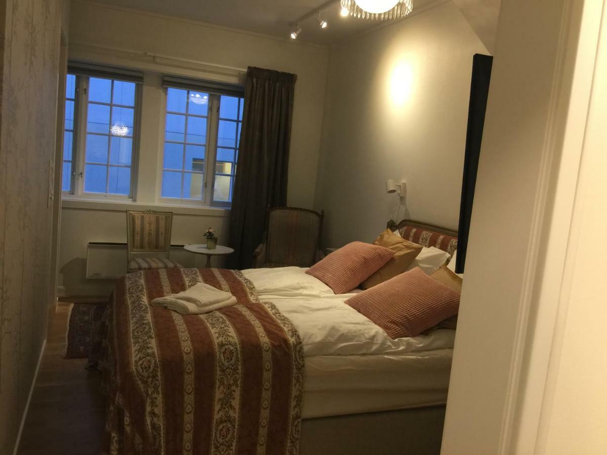 Holsthuset Losji Affittacamere Grimstad (Aust-Agder)